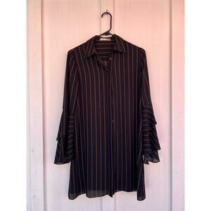 Alice + Olivia Blouse Gold pinstripes Sz S